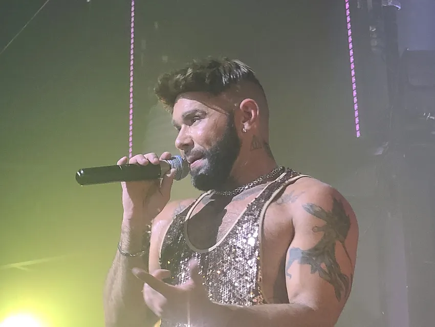 A Special Birthday and Ricky Martin — photo 3