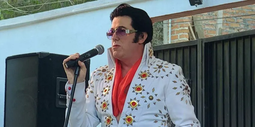 Coapinole Deals, Elvis, and Puerto Vallarta Talent