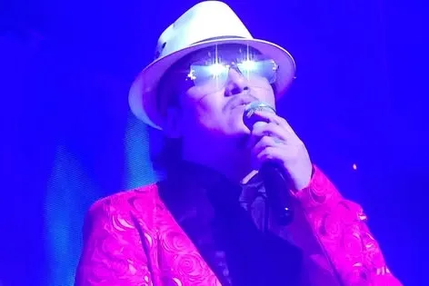 Farewell Lunch, Bruno Mars, David Bowie, and More