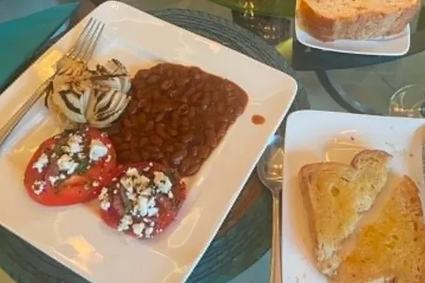 Good Food and Even Better Company — photo 2