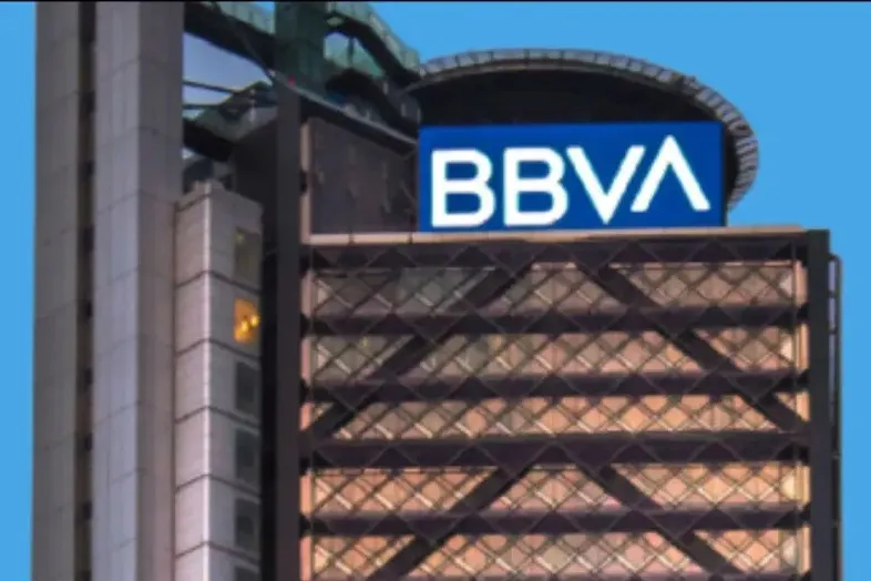 BBVA Banking Fraud, Water Tanker Relief, Sea Turtles, Nationwide Heatwave