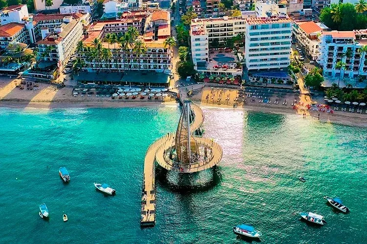 Lunar Eclipse Reminder Tonight, Eco Charges, Ranking, and a Whale