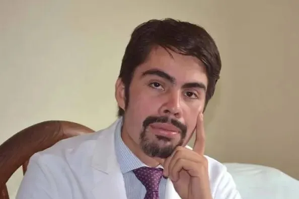 Profile: Dr. Irving Ramirez Avila — photo 1
