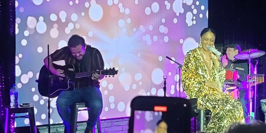 Nadia Turner Wows at The Palm
