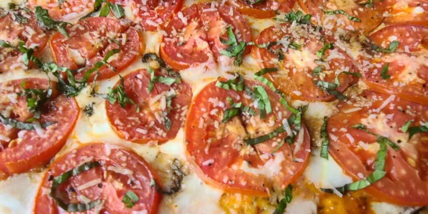 Pizza and Casa Karma Chatter